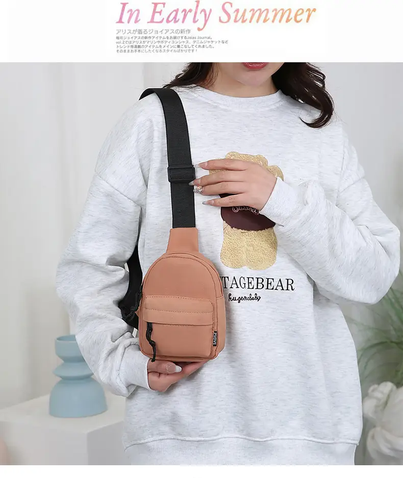 Women's Trendy Mobile Phone Chest Bag Lightweight Nylon — feature 14