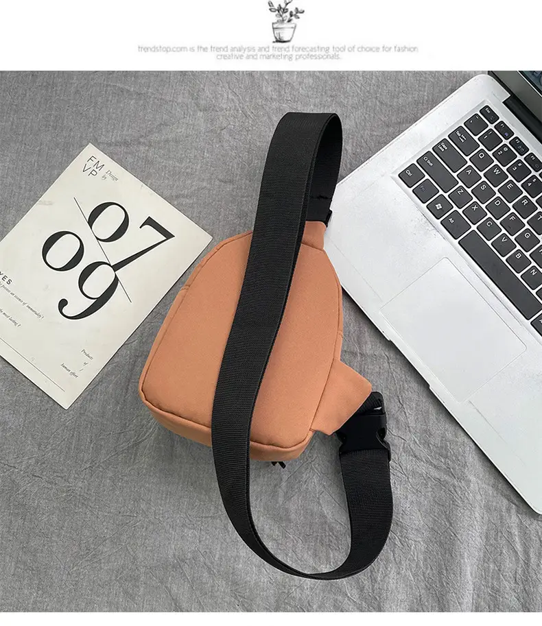Women's Trendy Mobile Phone Chest Bag Lightweight Nylon — feature 32