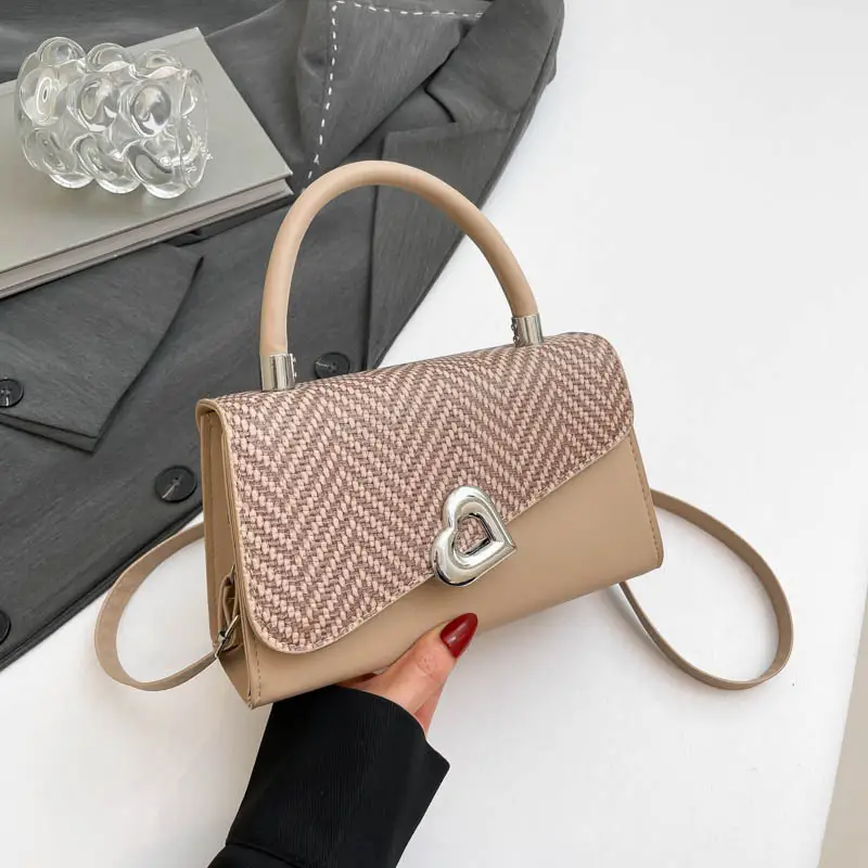 New Style Women's Beige Shoulder Bag with Crossbody Strap - Image 5