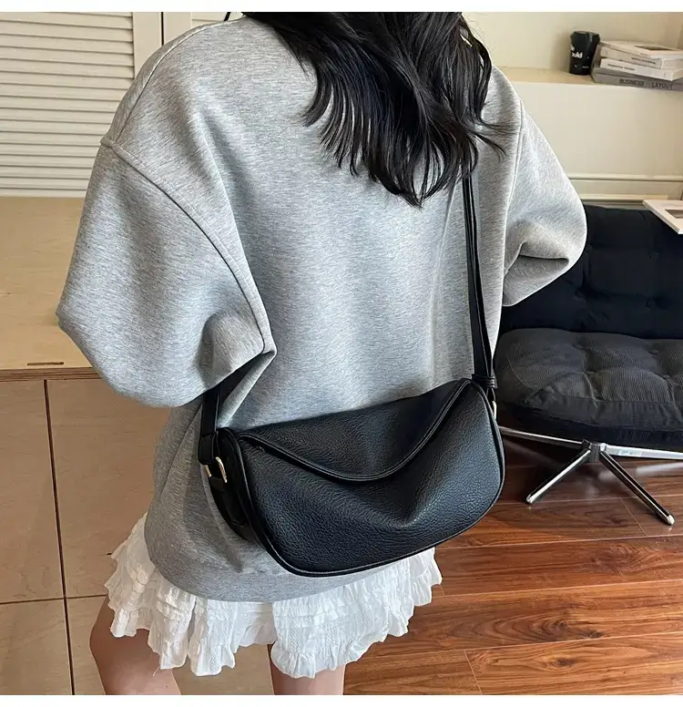 Trendy Red Crossbody Bag for Women 2025 — feature 10