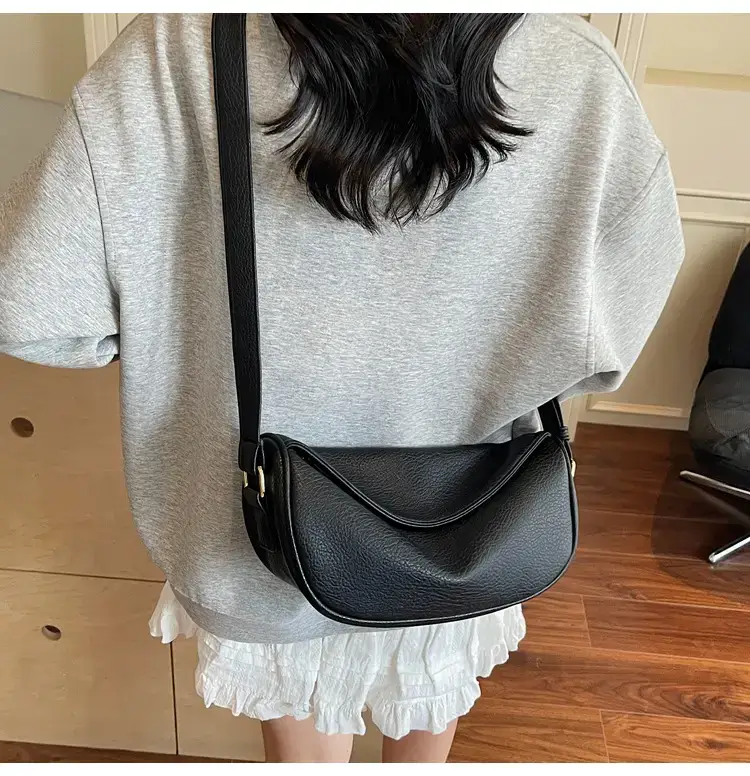 Trendy Red Crossbody Bag for Women 2025 — feature 11