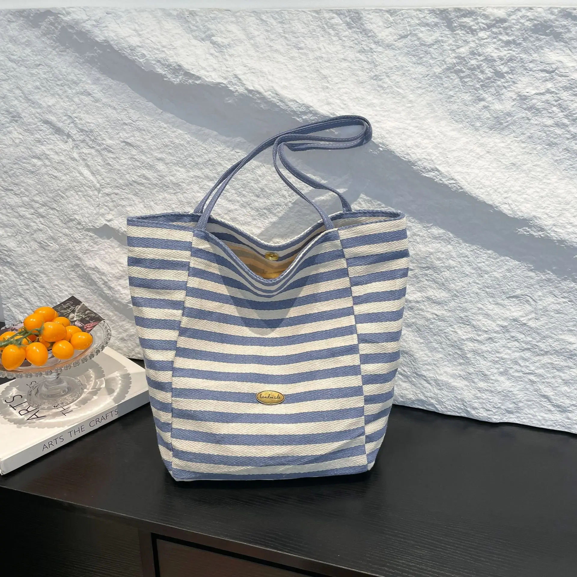 Green Striped Women's Shoulder Bag Wholesale Korean Hot Selling - Image 2