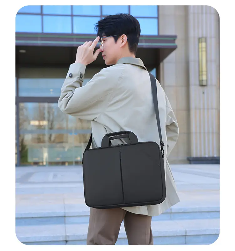 2025 Casual 15.6" Business Travel Shoulder Bag ā feature 17