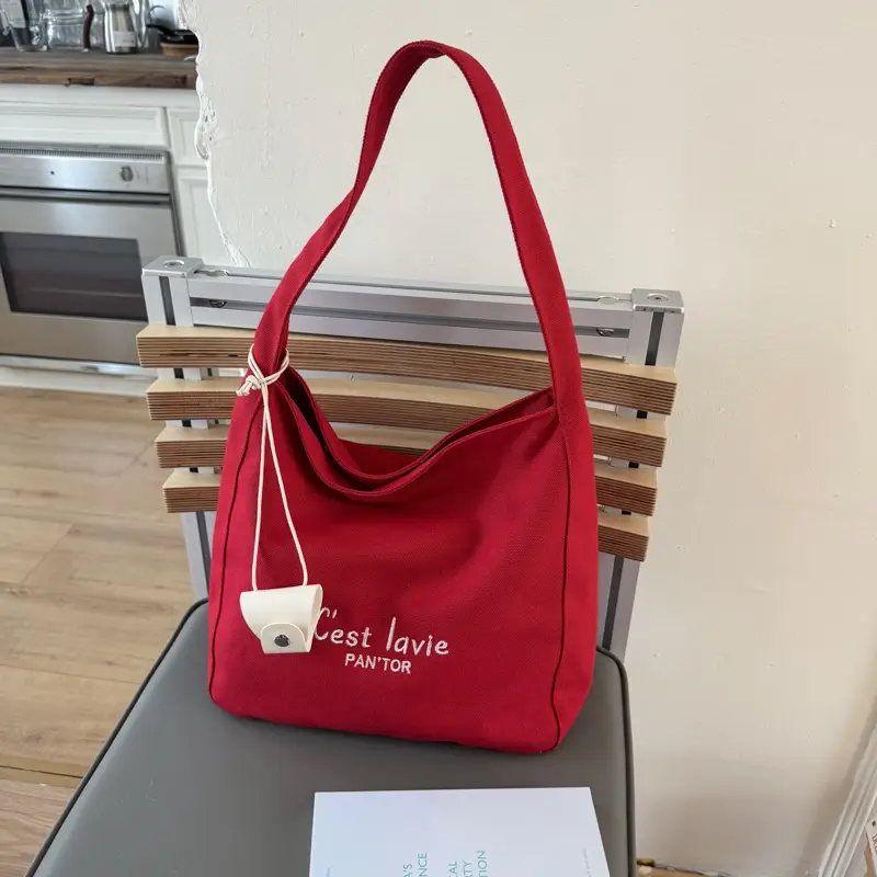 Red Canvas Shoulder Bag for Women Large Capacity 2025 — feature 15