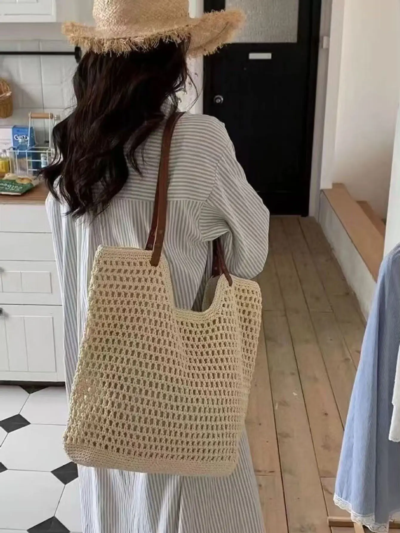 Women's Cotton Woven Tote Bag with Hollow Mesh Design - Image 2