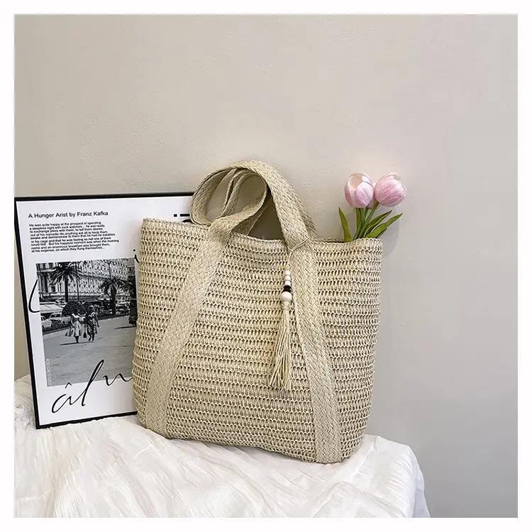 Women Straw Tote Bag Large Capacity Seaside Woven Beige — feature 18