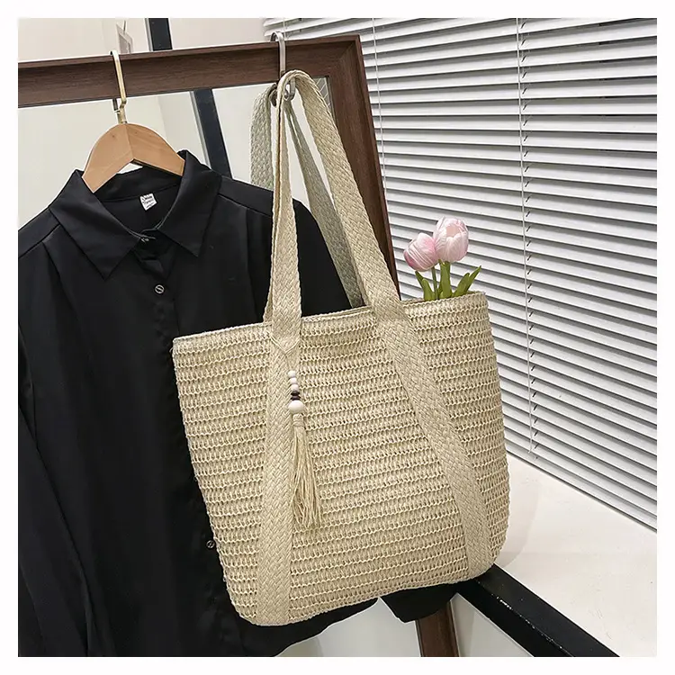 Women Straw Tote Bag Large Capacity Seaside Woven Beige — feature 19