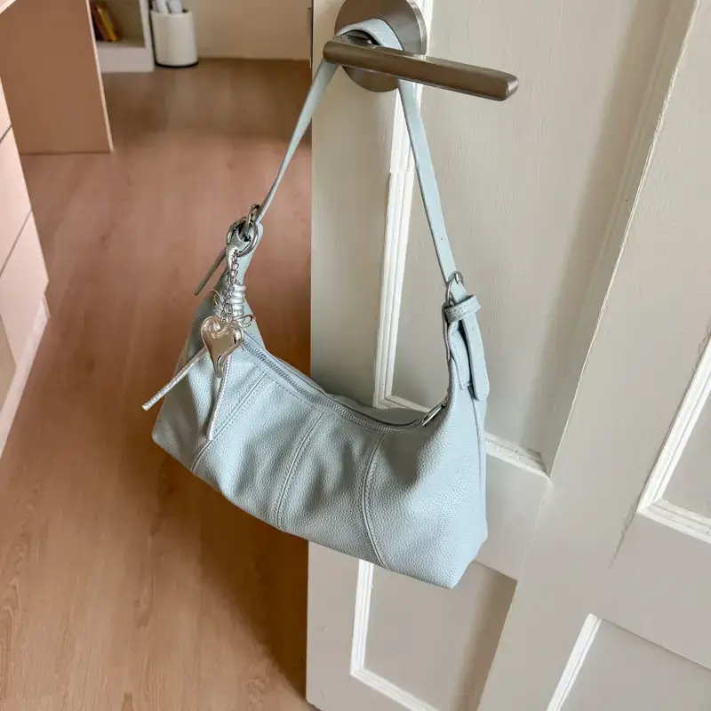 Light Blue Crossbody Bag for Women 2026 — feature 9