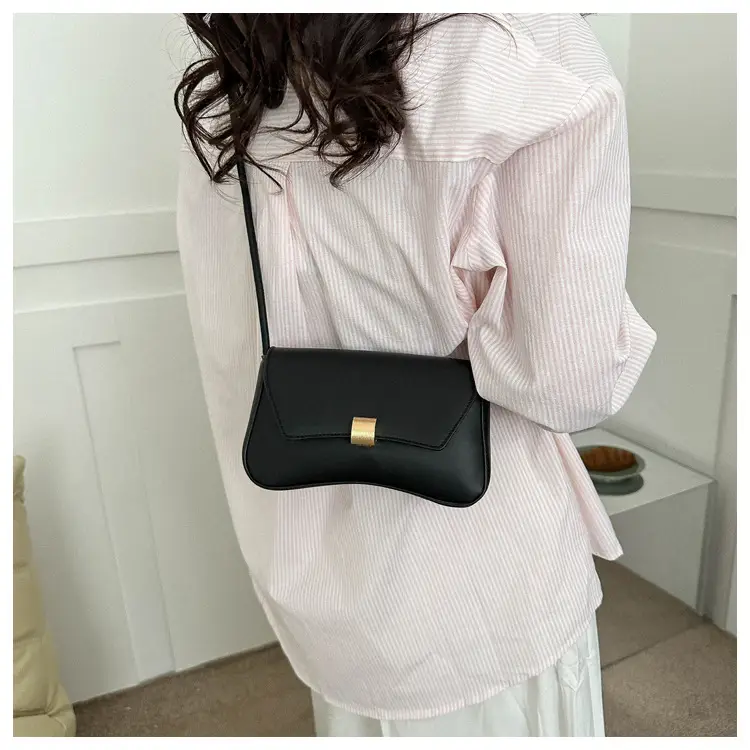 Green Square Crossbody Bag for Women 2026 — feature 40