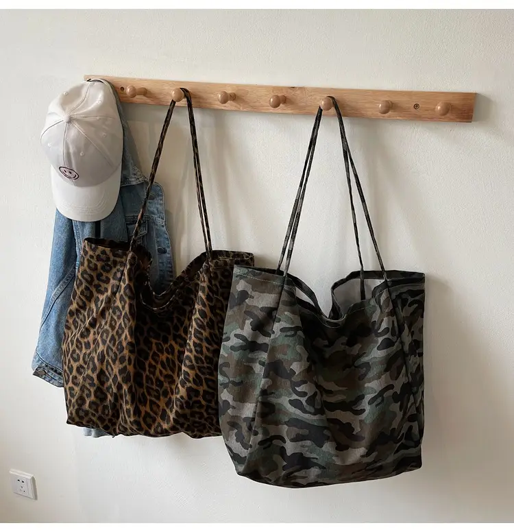 Women Camouflage One Shoulder Bag 2025 — feature 27