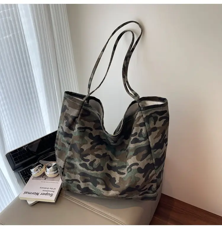 Women Camouflage One Shoulder Bag 2025 — feature 28