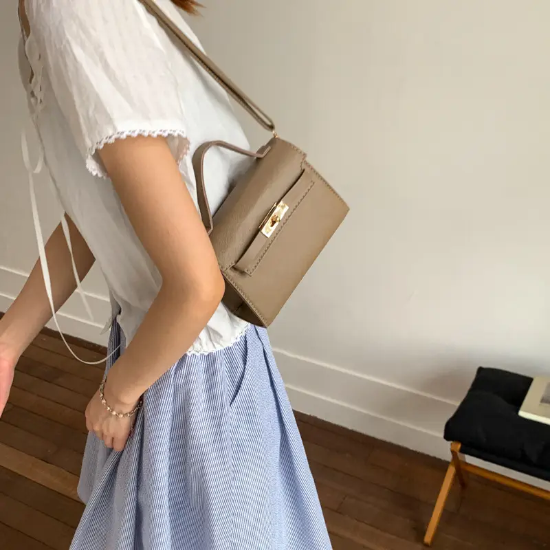 White Korean Style Crossbody Shoulder Bag for Women — feature 19