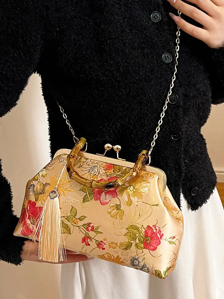 2025 Floral Clip-On Shoulder Bag with Tassel - Image 9
