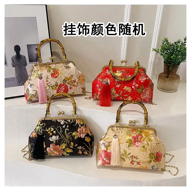 2025 Floral Clip-On Shoulder Bag with Tassel — feature 6