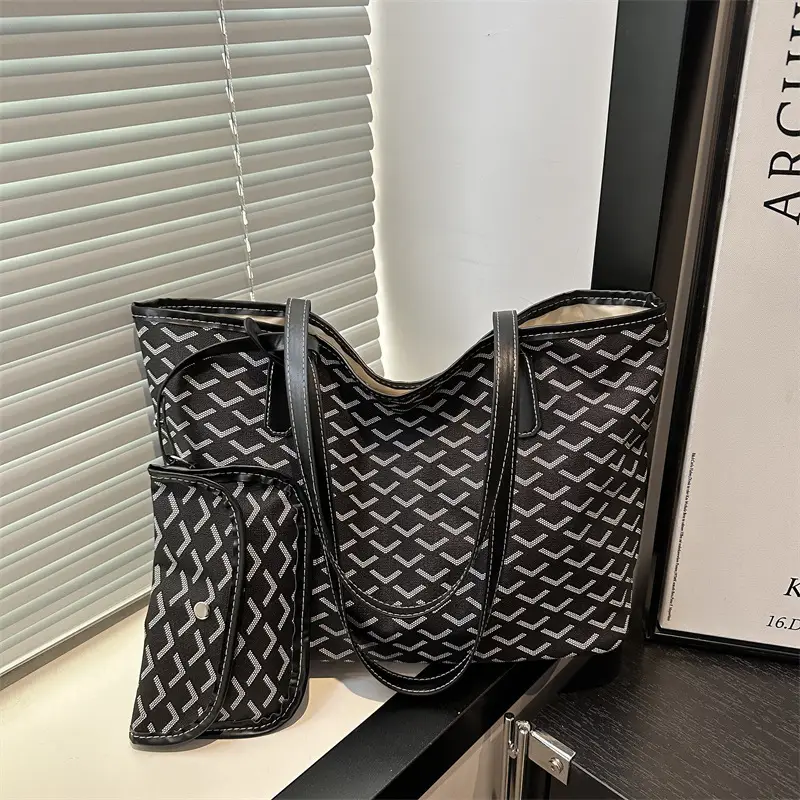 Feminine Printed Tote Bags for Students & Office Use - Image 6