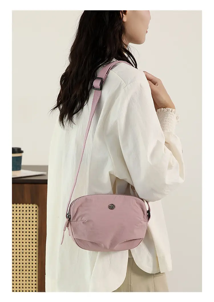 Women's Waterproof Crossbody Bag Multi Color Casual Mobile Phone Purse — feature 24