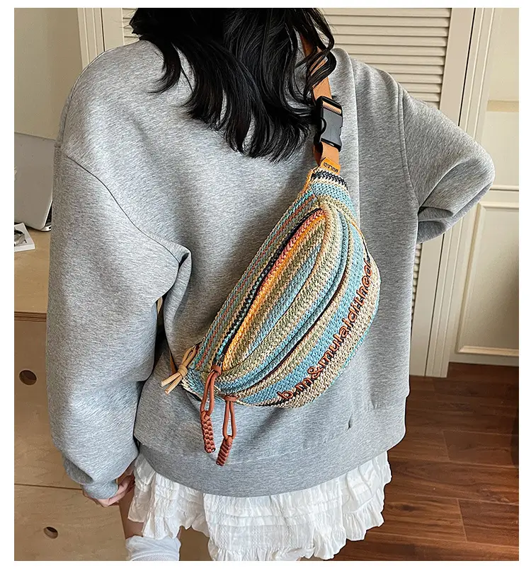 Women Crossbody Bag Gray Striped Embroidered 2025 — feature 1