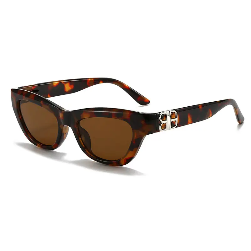 2025 Cat Eye Glasses for Women Golden Frame - Image 2
