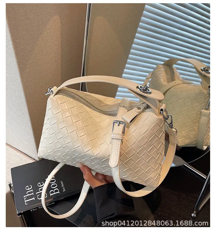Women Handheld Woven Leather Bag Tan Single Shoulder — feature 1