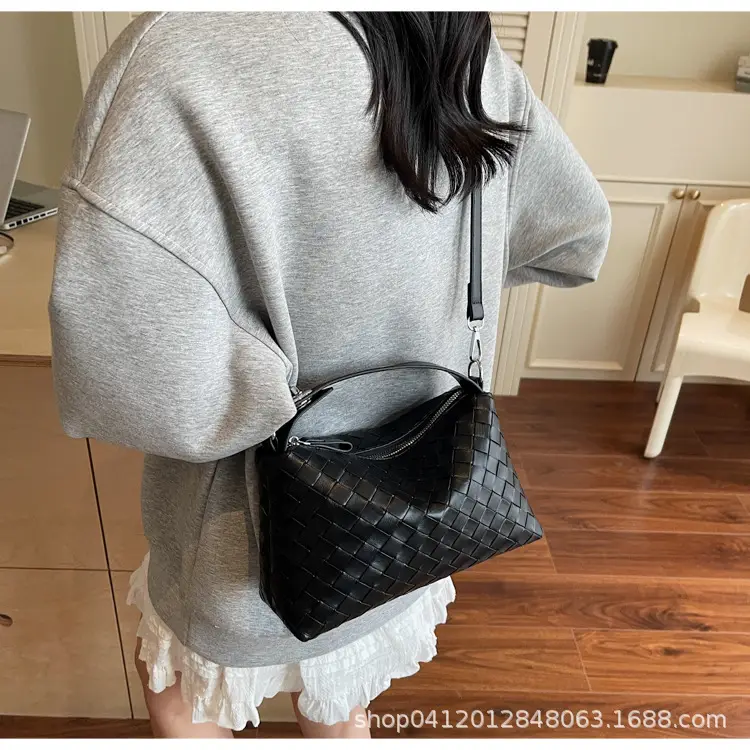 Women Handheld Woven Leather Bag Tan Single Shoulder — feature 21