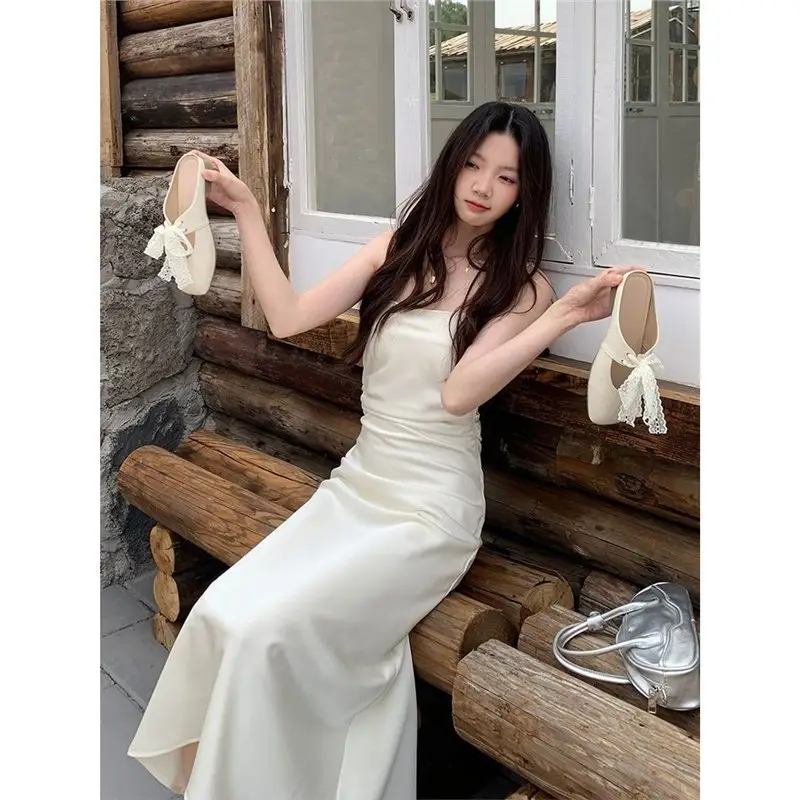 High-Appearance Closed-Toe Slippers for Women, Summer Outdoor Wear, 2026 New Summer Style, Suitable for Pairing with Skirts, Silver Bow Half-Slippers - Image 7