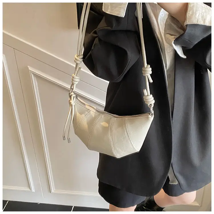 White Leather Crossbody Bag for Women 2025 — feature 13
