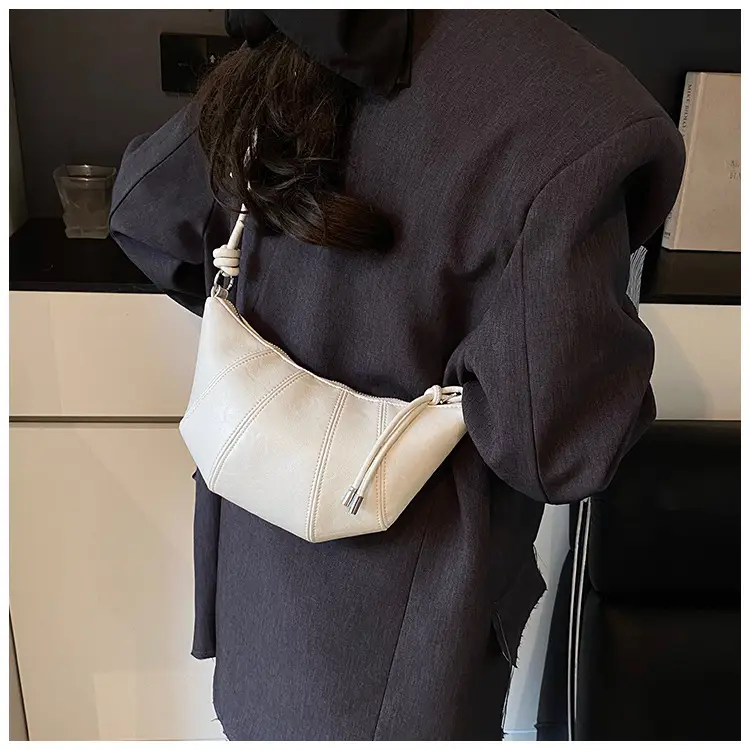 White Leather Crossbody Bag for Women 2025 — feature 18