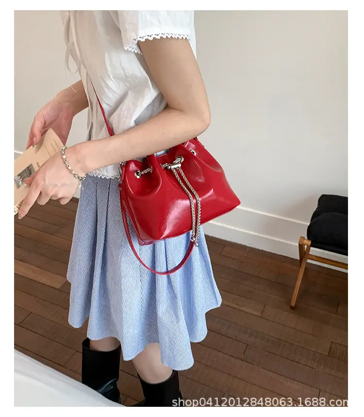Black Oil Leather Bucket Bag with Chain Strap — feature 8