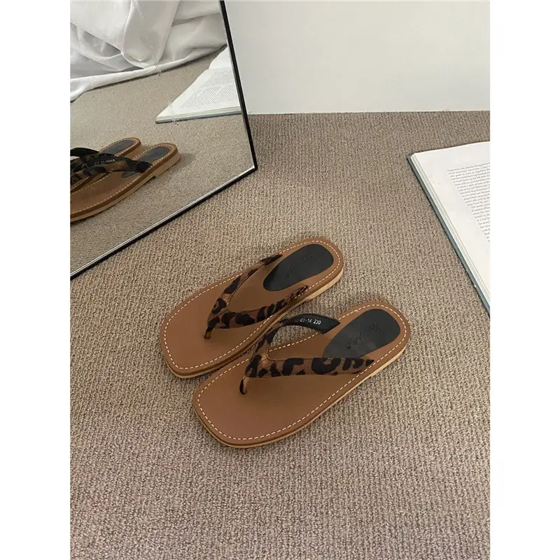 Leopard Print Chunky Heel Sandals for Women 2025 - Image 4