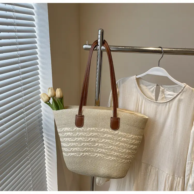 Japanese Straw Woven Beach Bag Large Capacity Women — feature 19