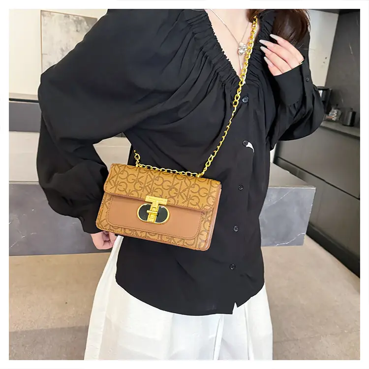 Korean Style Women's Crossbody Bag White Grey Chain — feature 11