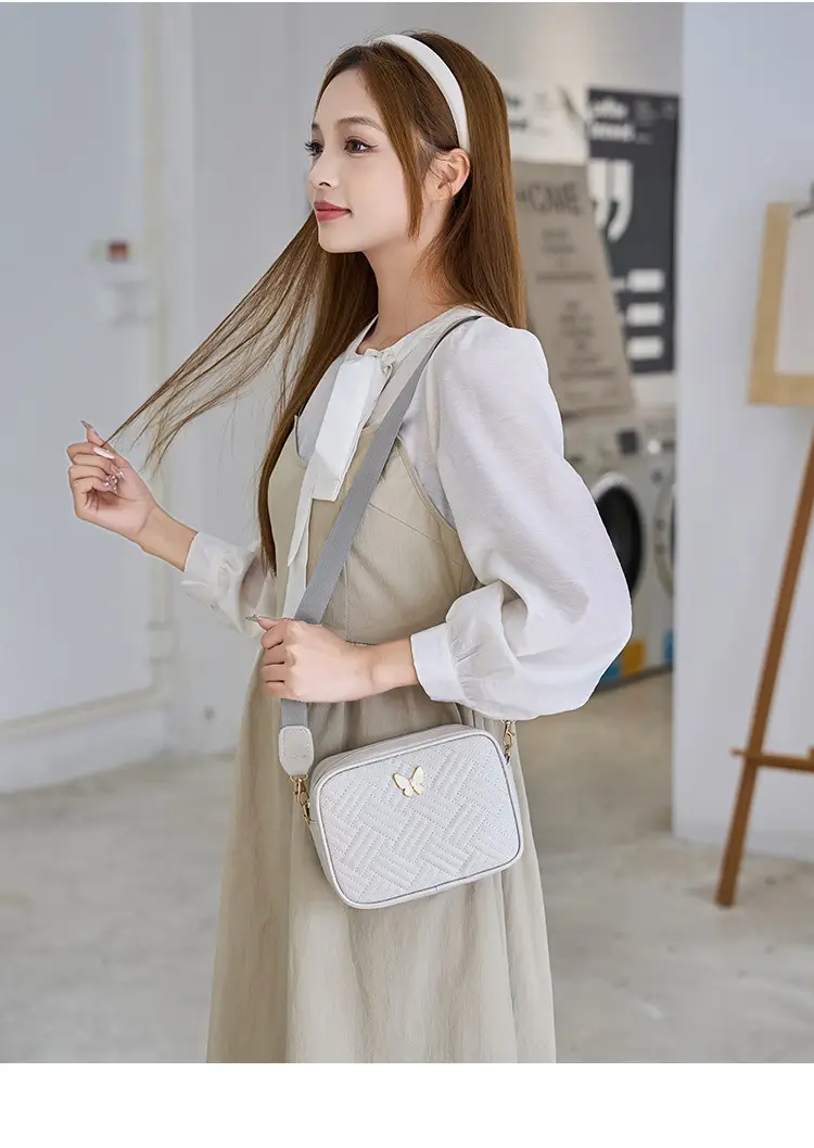 2025 New Fashion Small Coin Purse Embroidered Camera Bag — feature 12