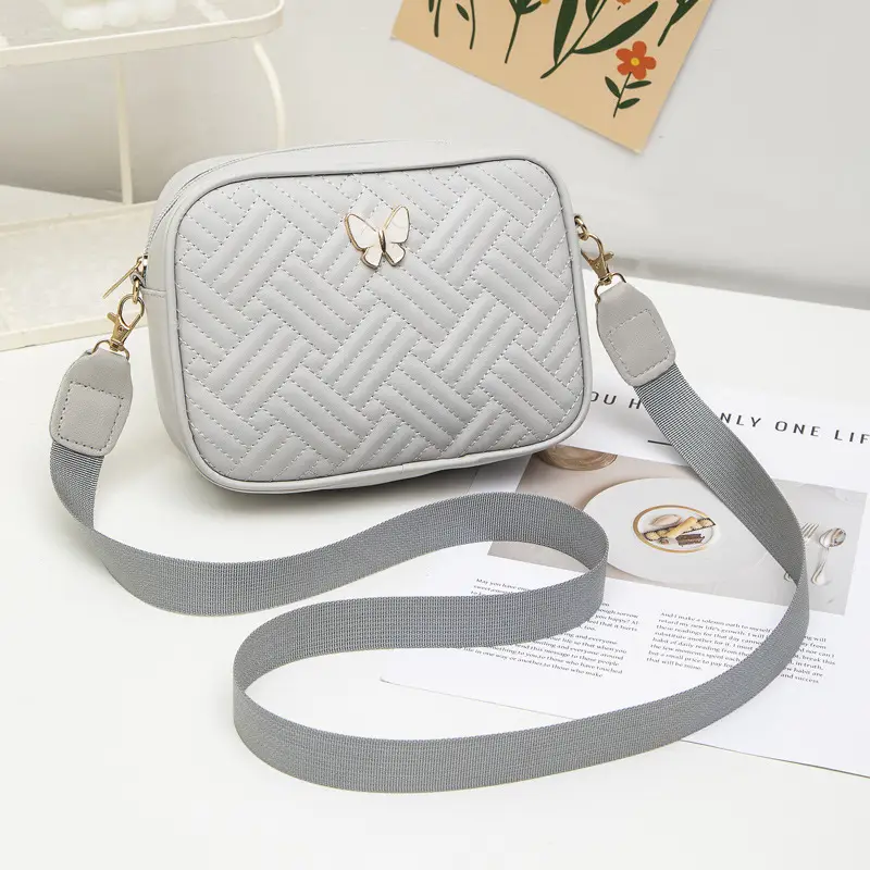 2025 New Fashion Small Coin Purse Embroidered Camera Bag - Image 4