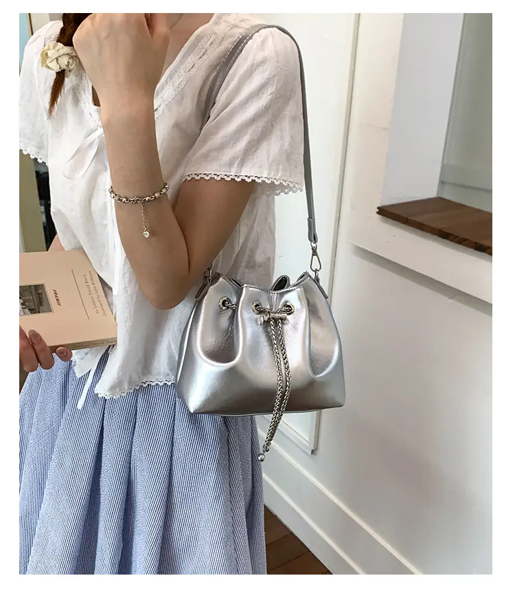 Silver High-End Bucket Bag for Women with Chain Strap — feature 14
