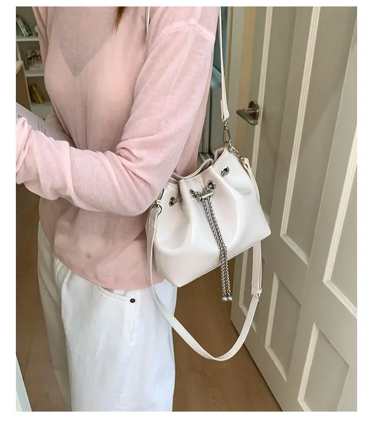 Silver High-End Bucket Bag for Women with Chain Strap — feature 31