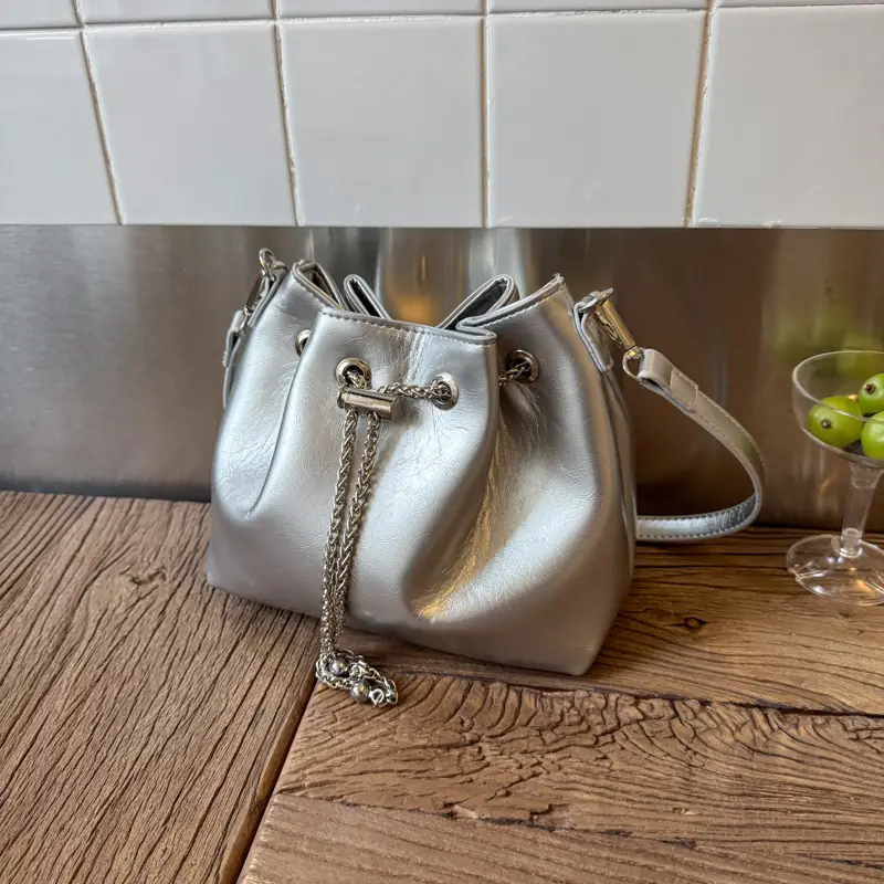 Silver High-End Bucket Bag for Women with Chain Strap - Image 3
