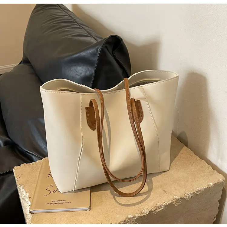 Women Large Capacity Shoulder Bag Summer Commuter Bag — feature 32