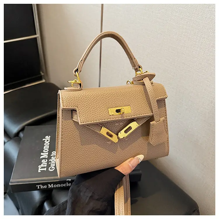 Women's Beige Crossbody Shoulder Bag with Gold Clasp — feature 29