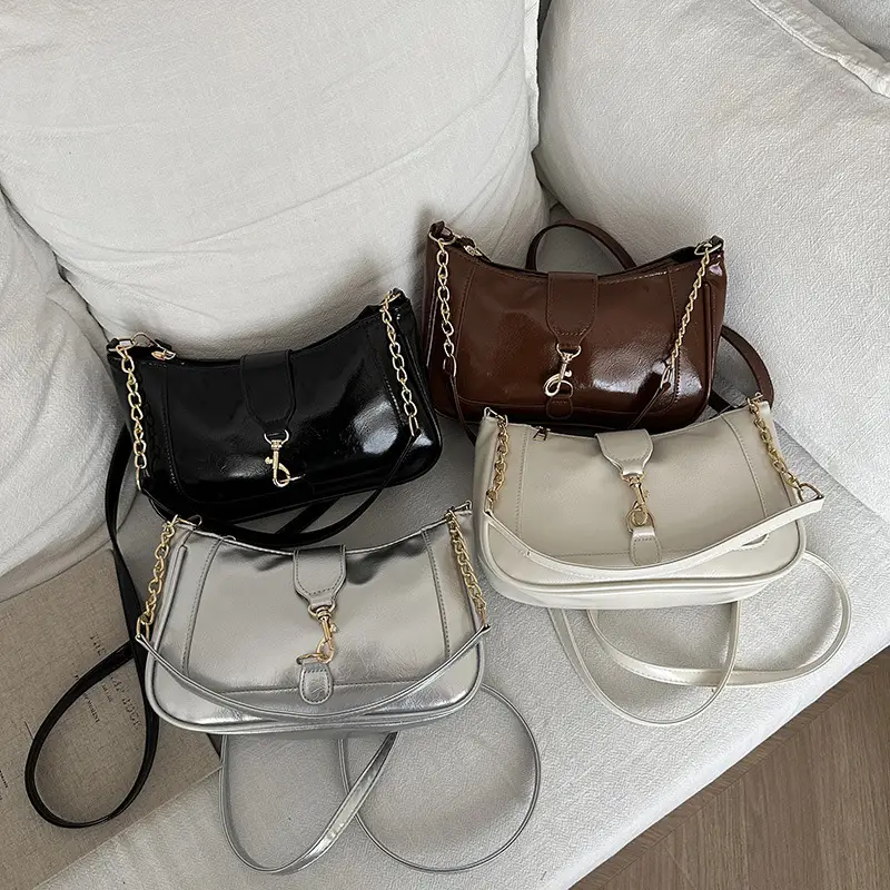 Brown Leather Shoulder Bag with Chain Strap 2025