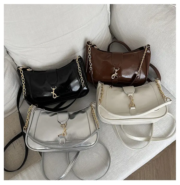 Brown Leather Shoulder Bag with Chain Strap 2025 — feature 24