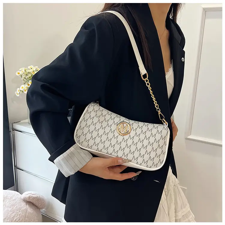 New Style Small Crossbody Bag for Women with Chain — feature 14