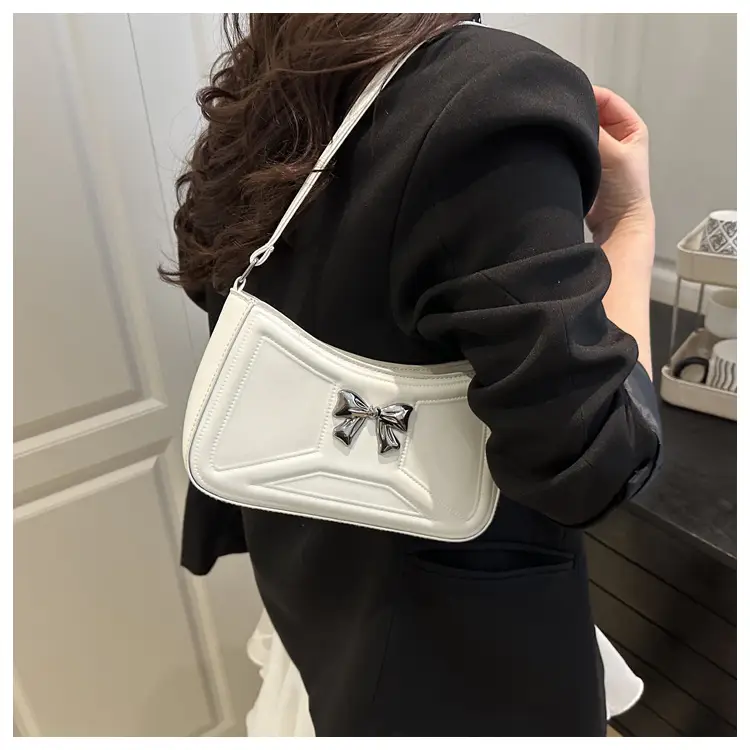 White Bow Shoulder Bag with French Texture — feature 11