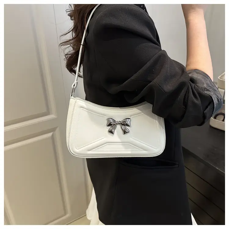 White Bow Shoulder Bag with French Texture — feature 12