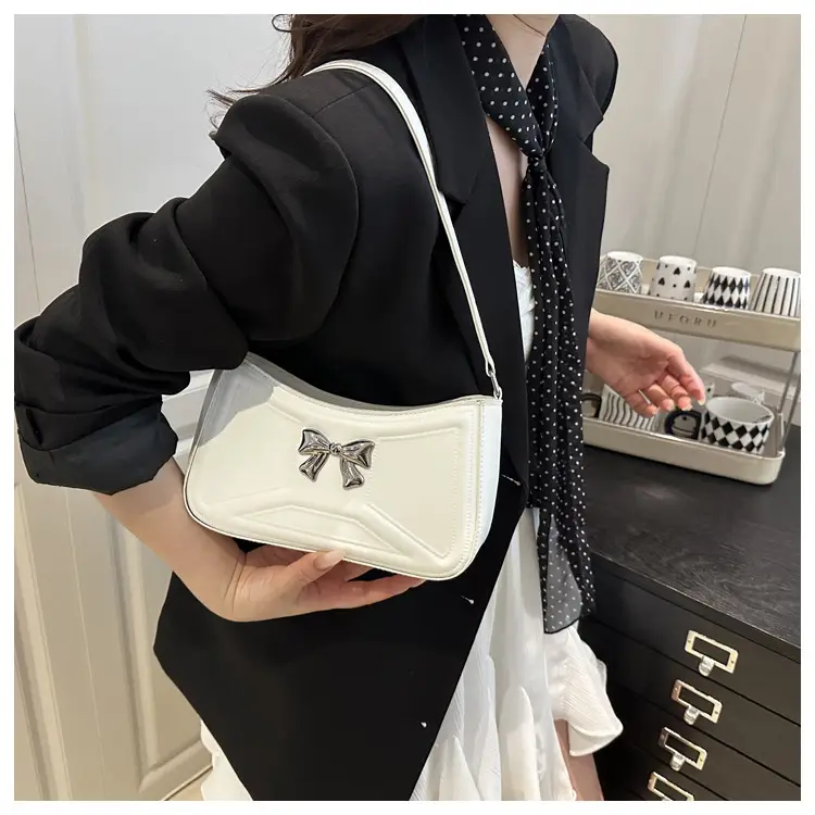 White Bow Shoulder Bag with French Texture — feature 13