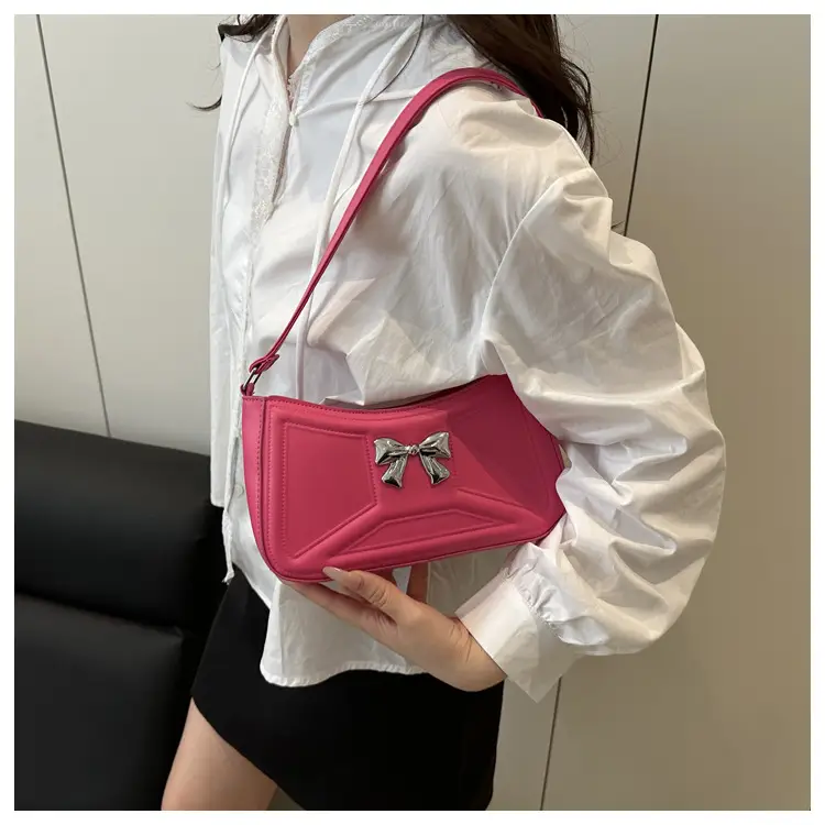 White Bow Shoulder Bag with French Texture — feature 30