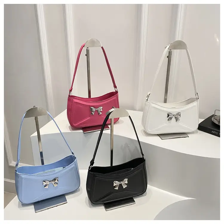 White Bow Shoulder Bag with French Texture — feature 9