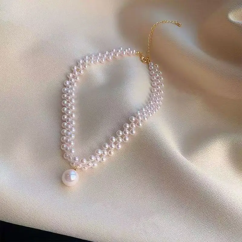 Caromay's New Clavicle Chain, Hepburn-Style Necklace, High-Looking Necklace with Four Beads and Pendant