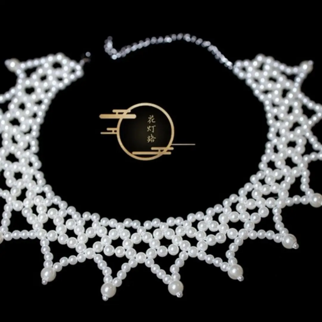 Caromay's New Clavicle Chain, Hepburn-Style Necklace, High-Looking Necklace with Four Beads and Pendant