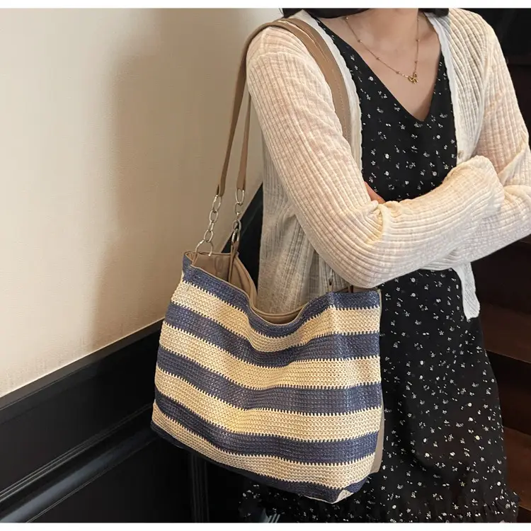 Women's Striped Straw Shoulder Bag Large Capacity 2025 — feature 20