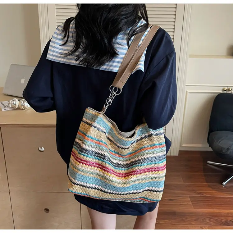 Women's Striped Straw Shoulder Bag Large Capacity 2025 — feature 29